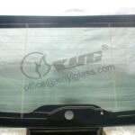 REAR HEATED WINDOW - GREEN (WITH AERIAL)